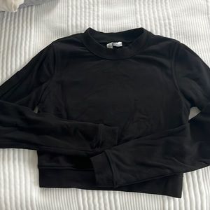 New without tags, black cropped sweatshirt